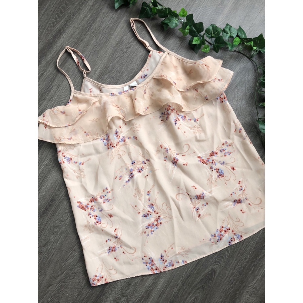 Peachy pink blouse 🌸 size small